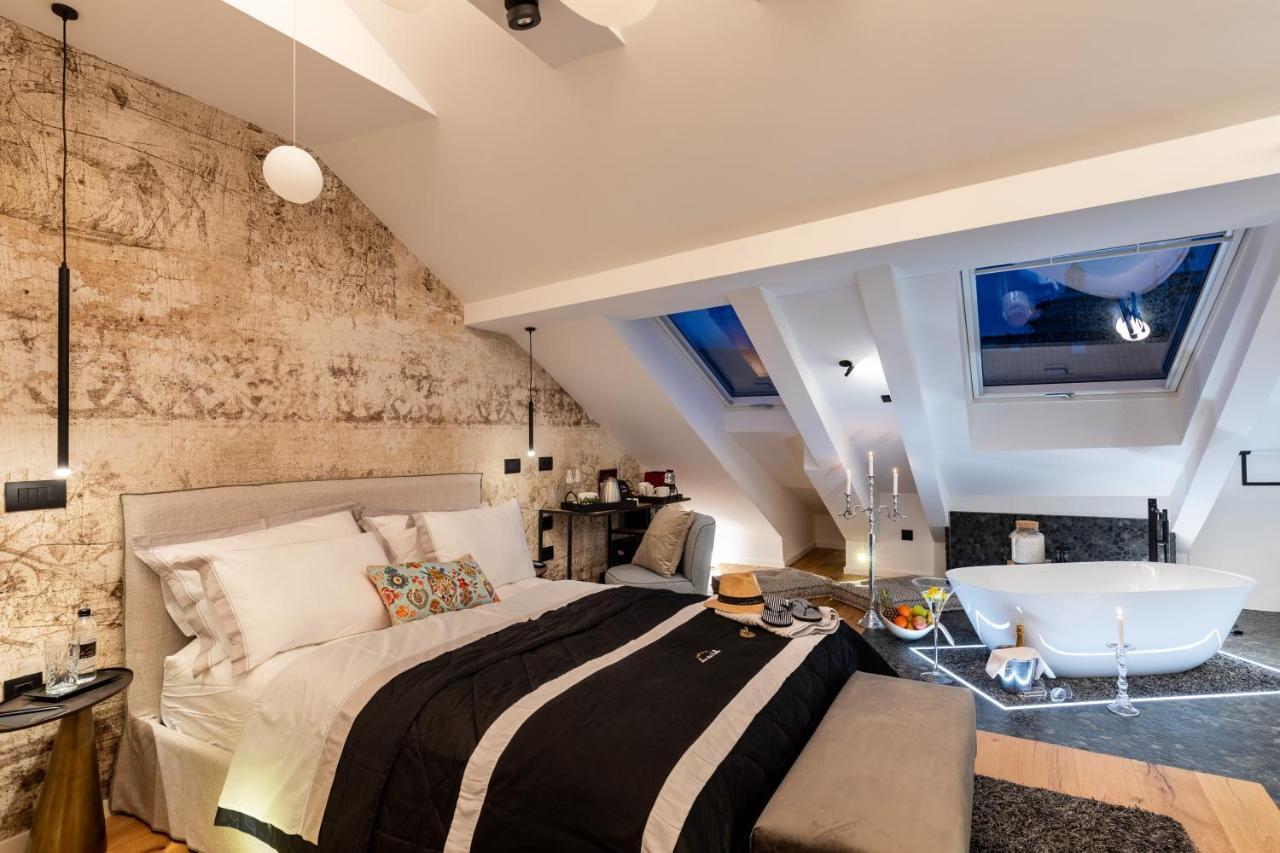 Apartament La E Bella V *