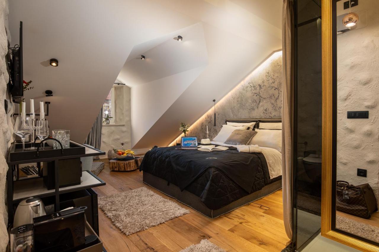Apartament La E Bella V *